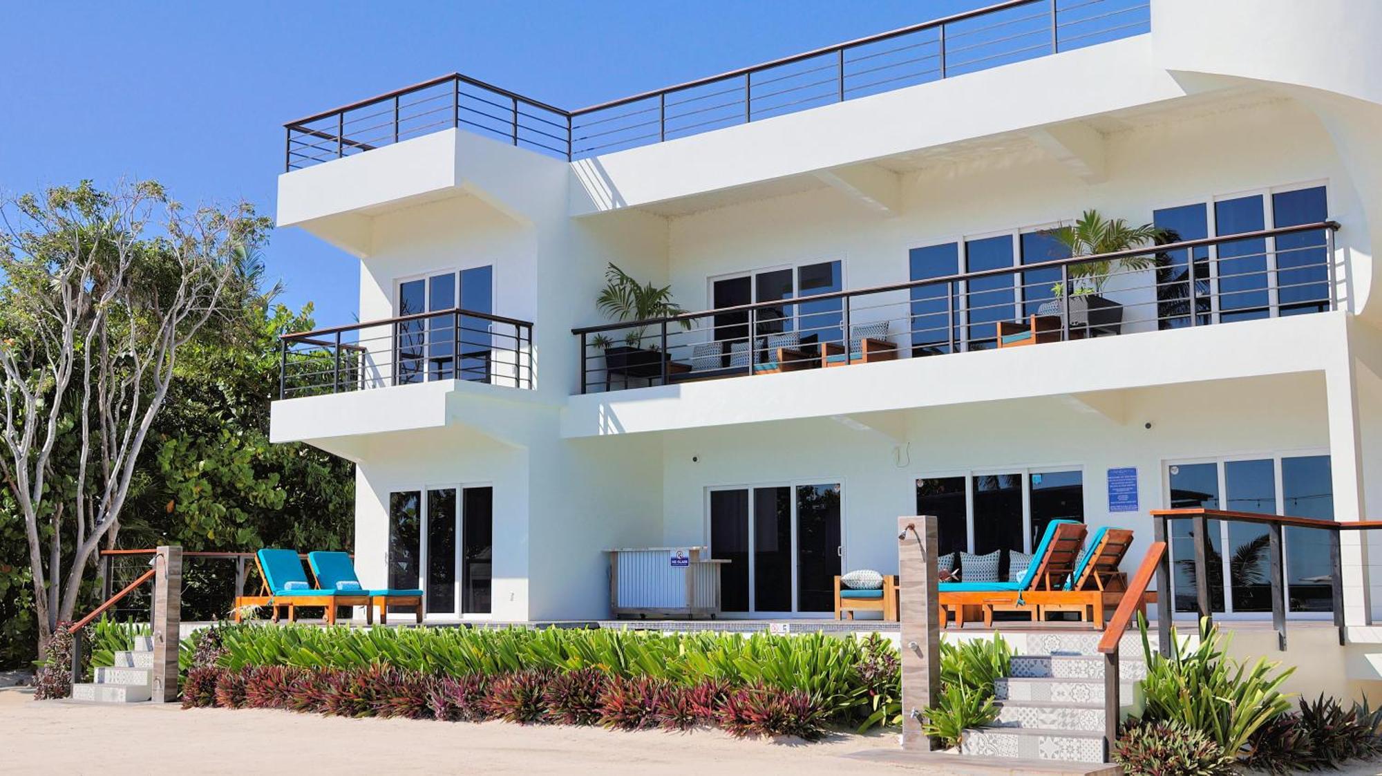 Mangata Villas Adults Only San Pedro  Exterior photo
