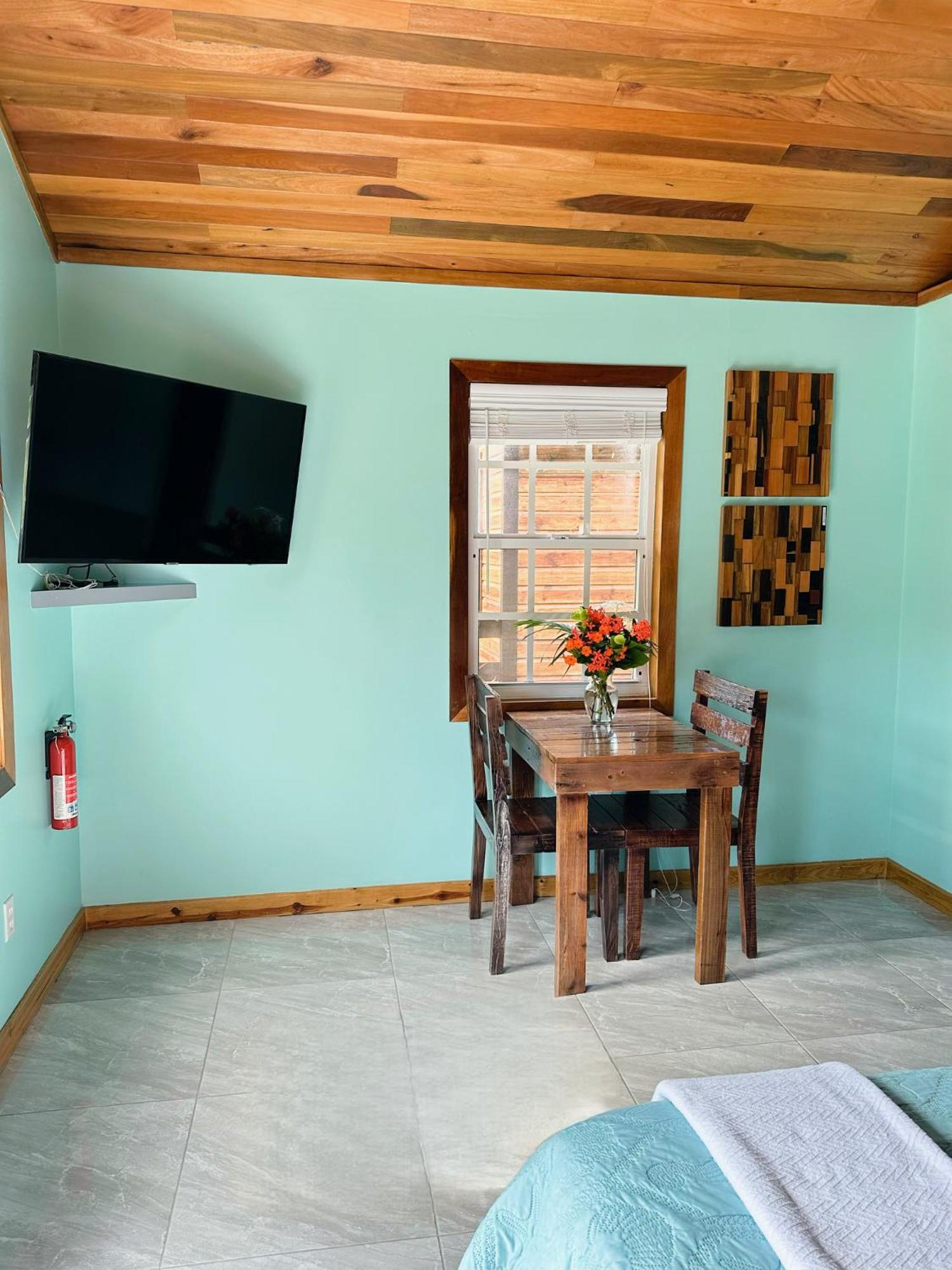Mangata Villas Adults Only San Pedro  Exterior photo
